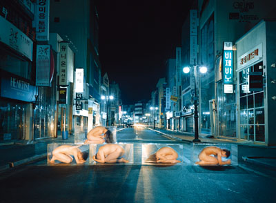 Atta Kim: The museum project #001, 1995, C-Print, Ed. 8/15