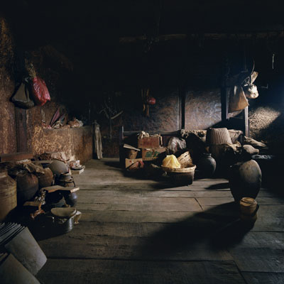 Yunnan
Donkere zolder / Dark loft
03-09 2008
