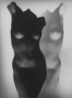 Heinz Hajek-HalkeUntitled, 1930-36 (Schwarz-Weisser Akt/ Black and White Nude)Vintage silver printEstimate € 20,000 – 30,000