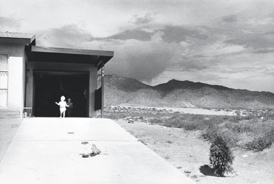 Garry WinograndAlbuquerque, New Mexico, 1958Gelatin-silver print, 21.5 x 32 cmCollection Fotomuseum Winterthur&copy; Estate Garry Winogrand / Courtesy Fraenkel Gallery, San Francisco
