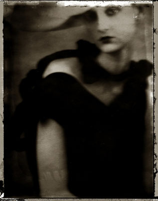 &copy; Sarah MoonKassia Pysiak 199860 x 50 cmAuflage 20getonter silbergelatine Print