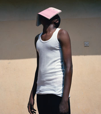 © VIVIANE SASSEN. Courtesy Michael Stevenson, Cape Town and Motive Gallery, Amsterdam