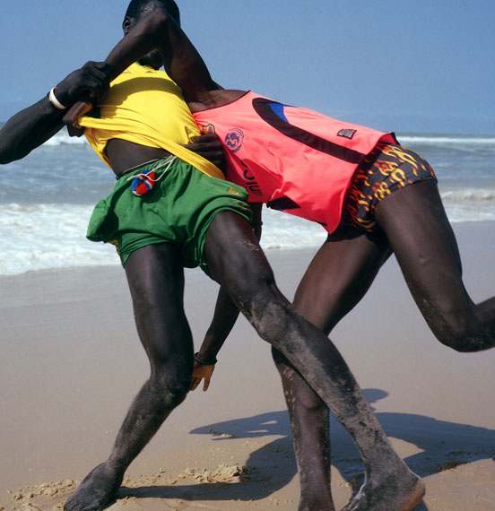 Viviane SassenLa Lutte #2 (The Fight), 2011From ParasomniaC-Print, 100 x 100 cmCollection Fotomuseum Winterthur, acquired with financial support of the Federal Office of Culture&copy; Viviane Sassen
