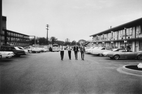 Untitled, Courtesy Cheim & Read, New York and Peder Lund, Oslo 1960© William Eggleston / Eggleston Artistic Trust, Photo Courtesy Cheim & Read, New York