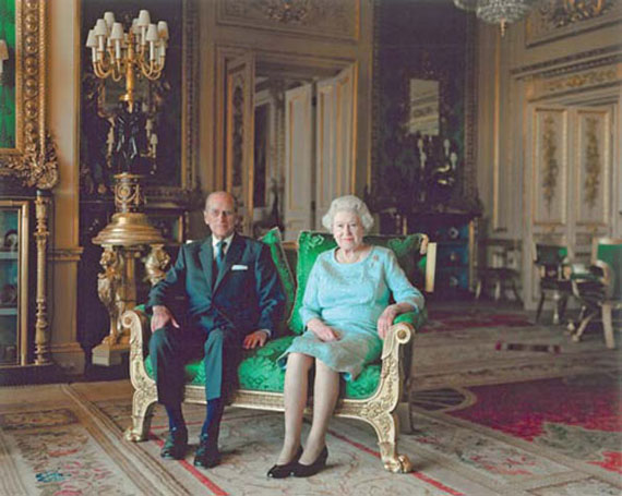 Thomas Struth: Queen Elisabeth II & The Duke of Edinburgh,Windsor Castle (2011) © 2011 Thomas Struth