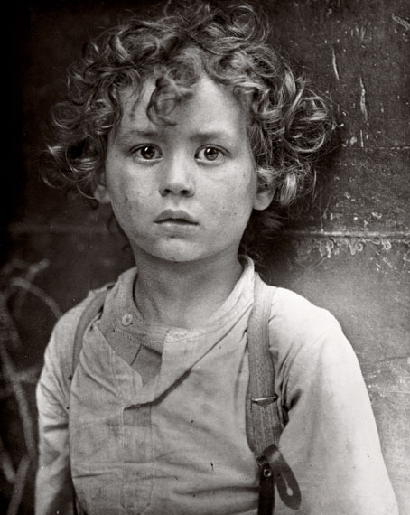 Lewis Hine, Paris Gamin, ca. 1918, © George Eastman House